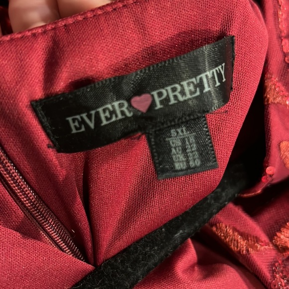 Red Ever Pretty Prom/Formal Dress - Picture 7 of 9